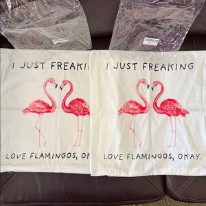 Flamingo Pillow Covers Set of 2 Pink Tropical Throw Pillow Cases NWT